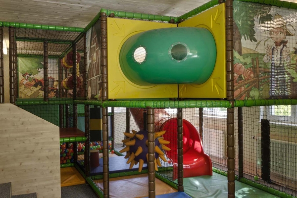 Apartment and Chalet  Apartment and Chalet