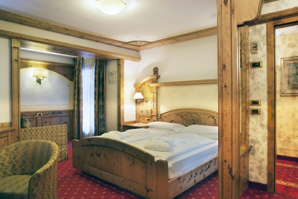 Room  Room