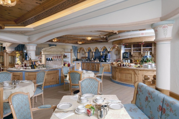 Restaurant  Restaurant