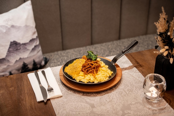 Apartment and Chalet  Apartment and Chalet