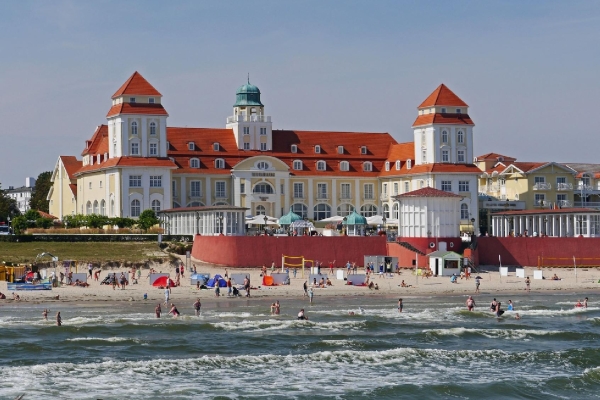 Kurhaus © Pixabay/hpgruesen 