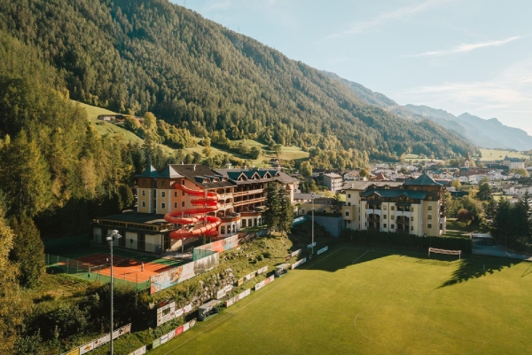 Hotel Exterior ©PaleManuel