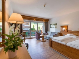 Apartment and Chalet 