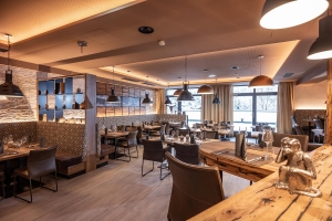 Restaurant PLACE TO MEAT  Restaurant PLACE TO MEAT