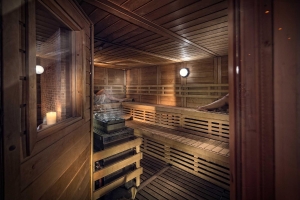 Apartment and Chalet 