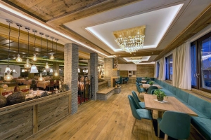 Restaurant  Restaurant