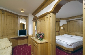 Room  Room