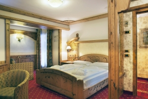 Room  Room