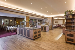 Restaurant  Restaurant