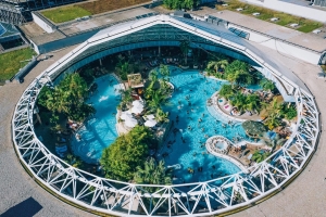 Hotel Exterior © Therme Erding