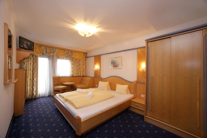 Double Room  (in the main building) Altachhof 