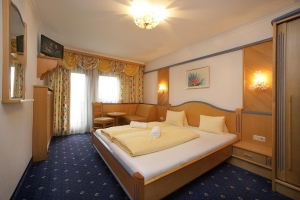 Double Room  (in the main building) Altachhof 