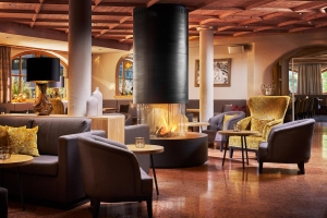 Reception & Lobby 