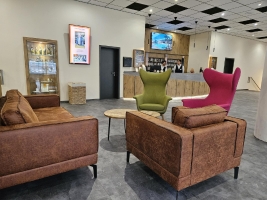Reception & Lobby 