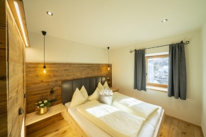 Apartment and Chalet 