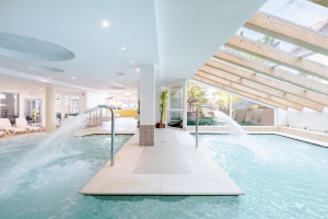 Apartment and Chalet 