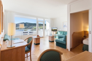 Room  Room
