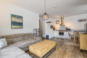 Apartment and Chalet 